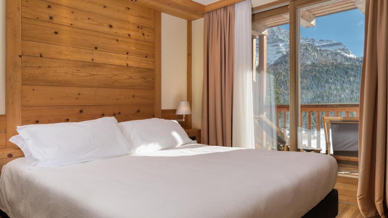 Maribel Hotel مادونا دي كامبيليو المظهر الخارجي الصورة