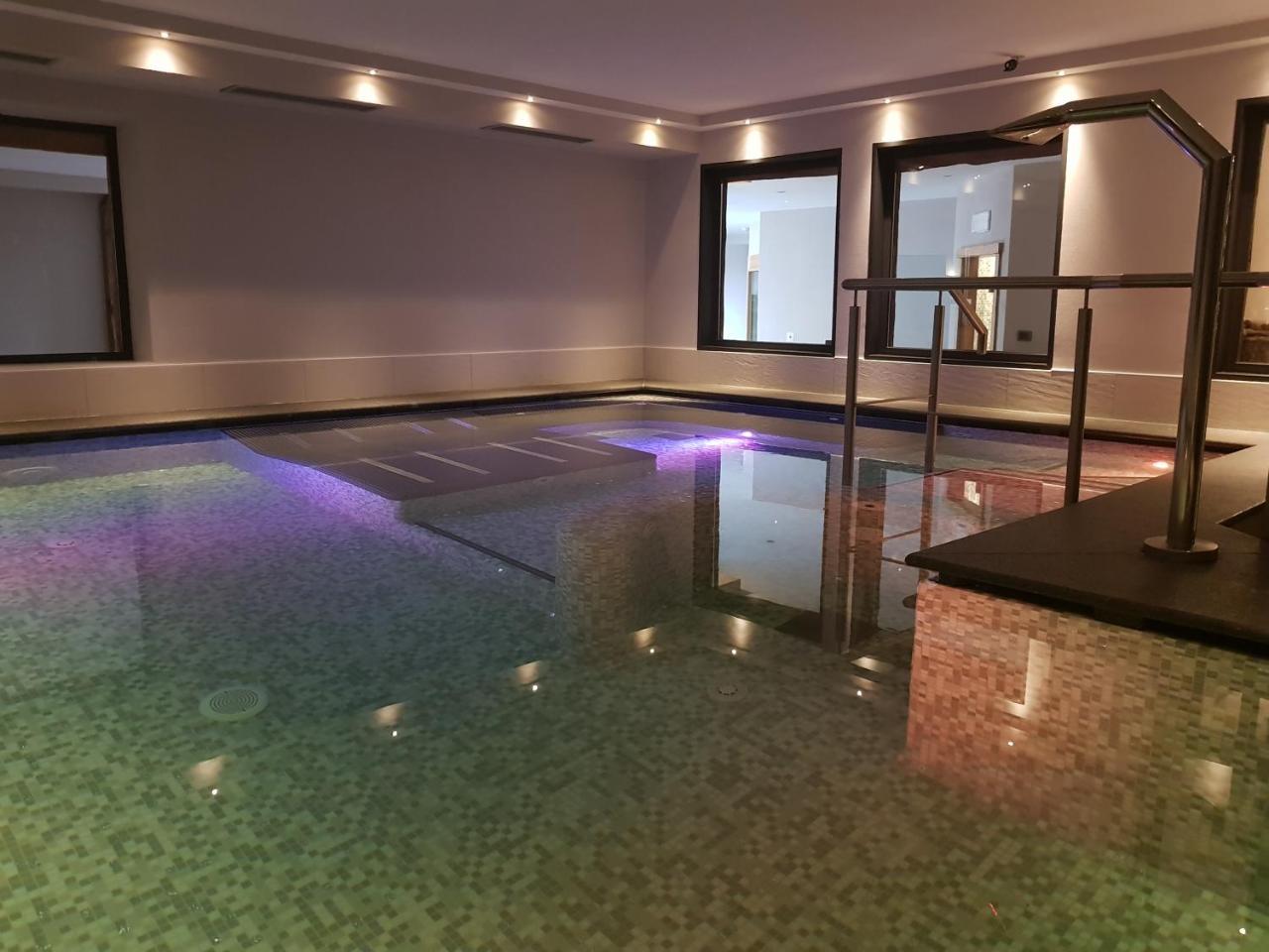 Maribel Hotel مادونا دي كامبيليو المظهر الخارجي الصورة